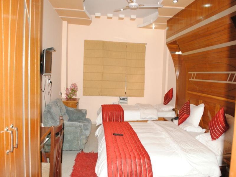De Gold Hotel 3*